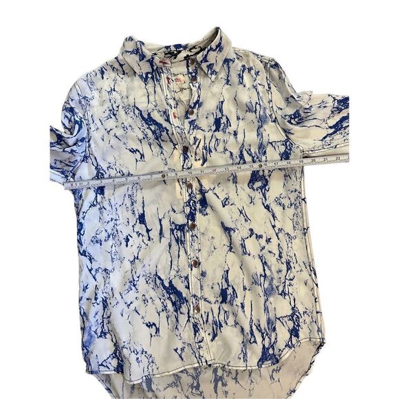 Lemlem Hana Blue white marbled pattern 100% Silk blouse sz small - Picture 6 of 9